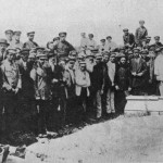 A group around the mass grave in Proskurov.